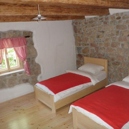 Holiday Home Rizvan City Brusane Екстер'єр фото