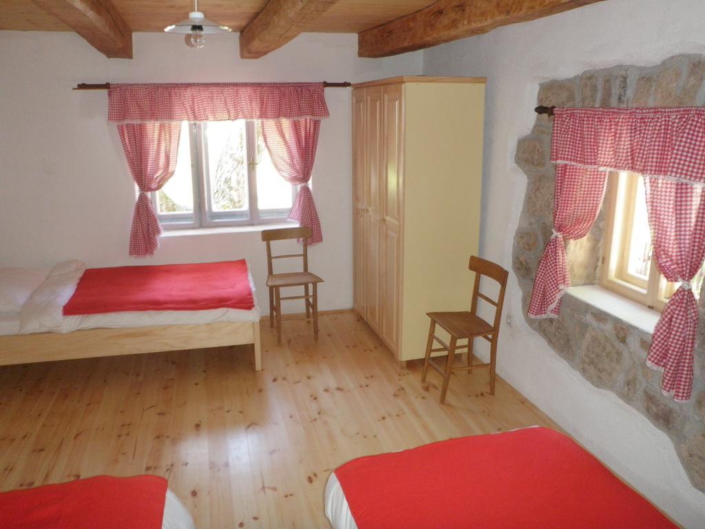 Holiday Home Rizvan City Brusane Екстер'єр фото